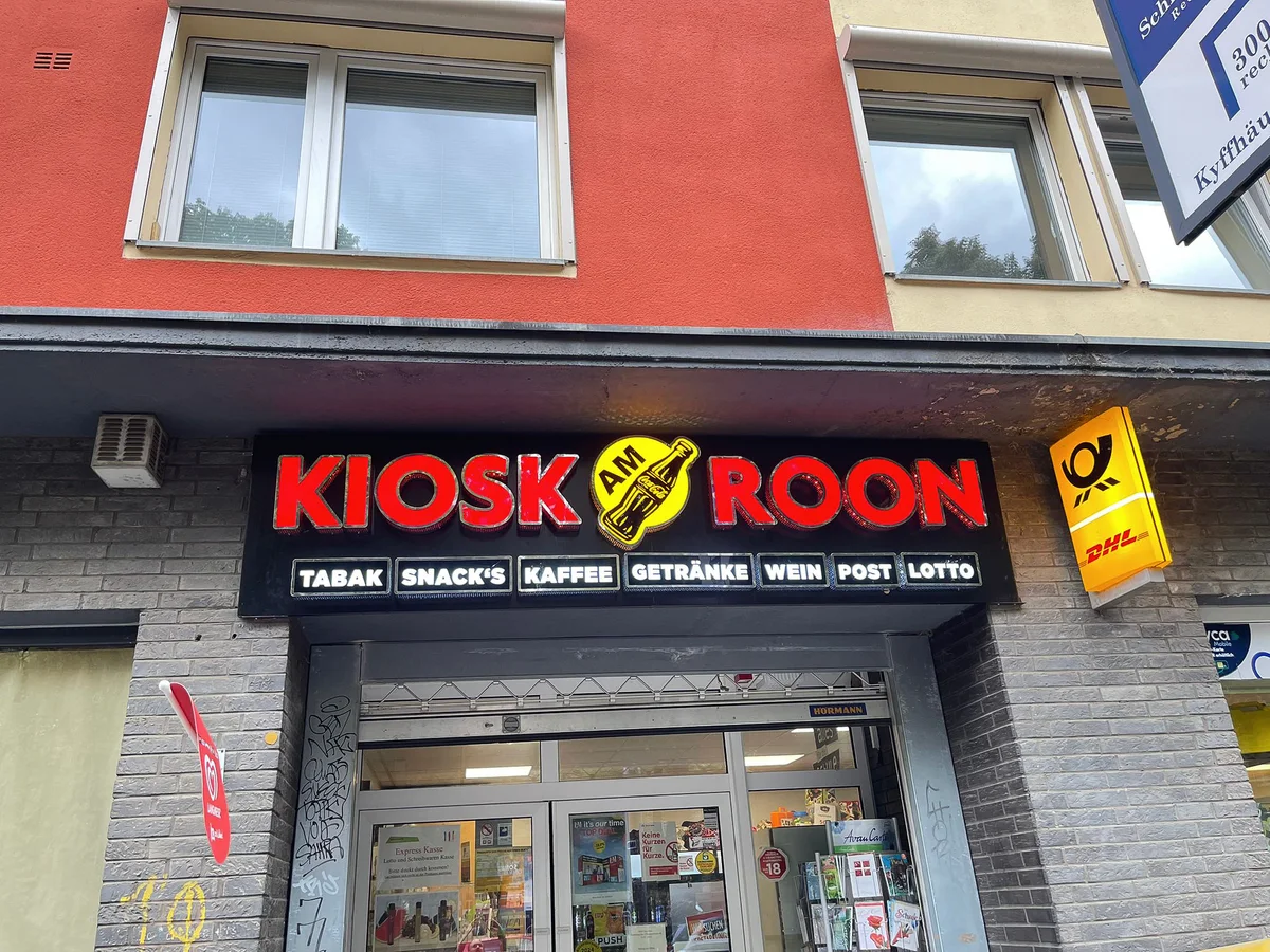 Kiosk am Roon custom sign
